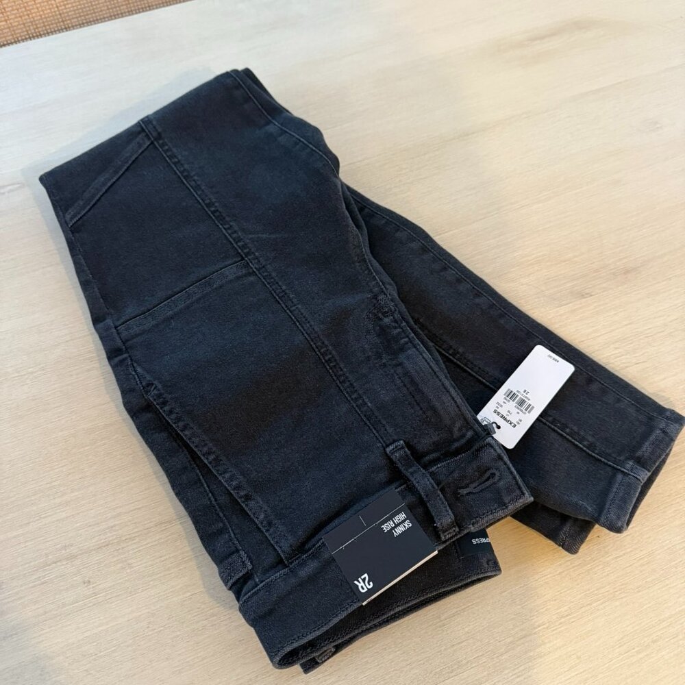 Express Skinny High Rise Black Denim - Size 2R - New With Tags